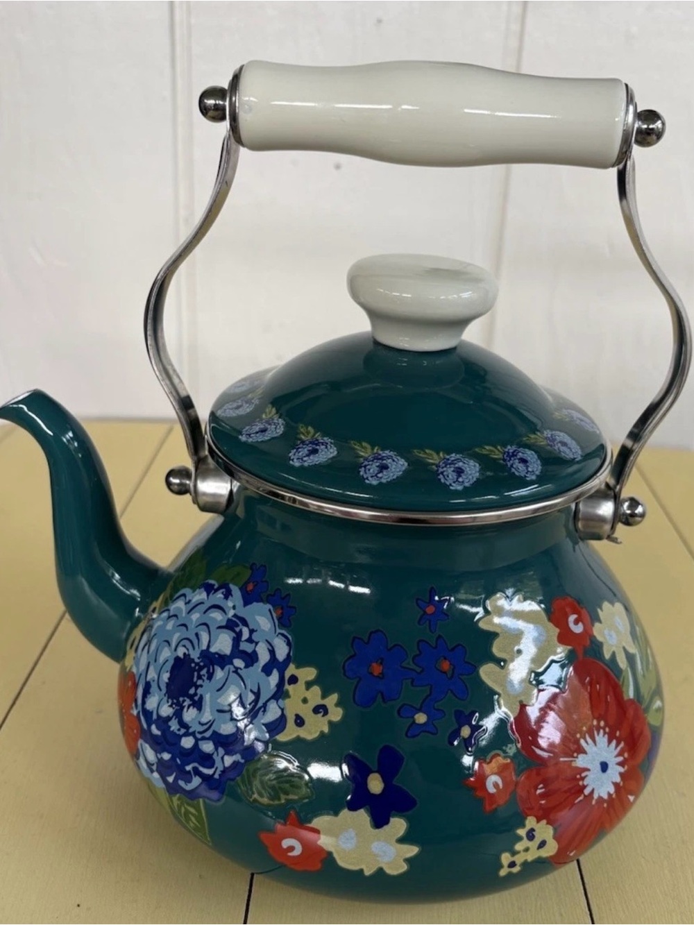 The Pioneer Women Dazzling Dahlias 1.9 Qt Enameled Steel Stovetop Kettle